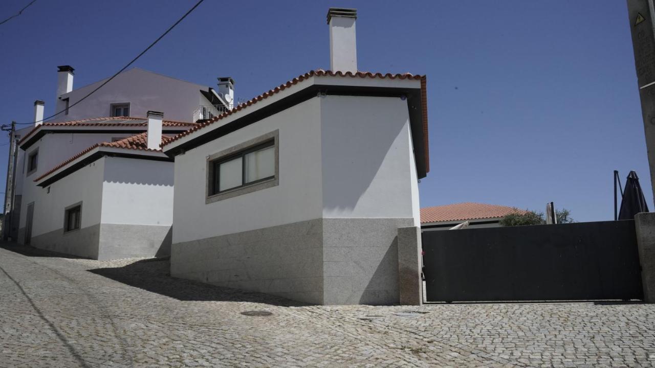Casas Do Aidro Guest House Freches Bagian luar foto