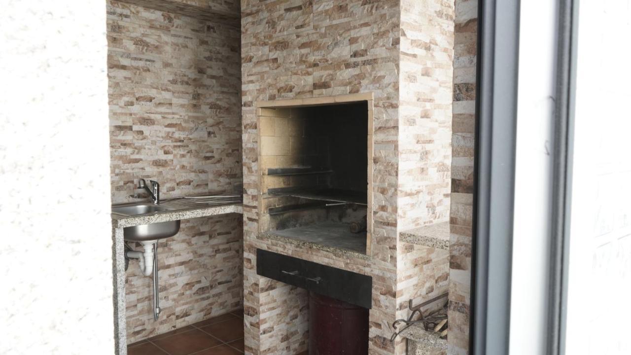 Casas Do Aidro Guest House Freches Bagian luar foto